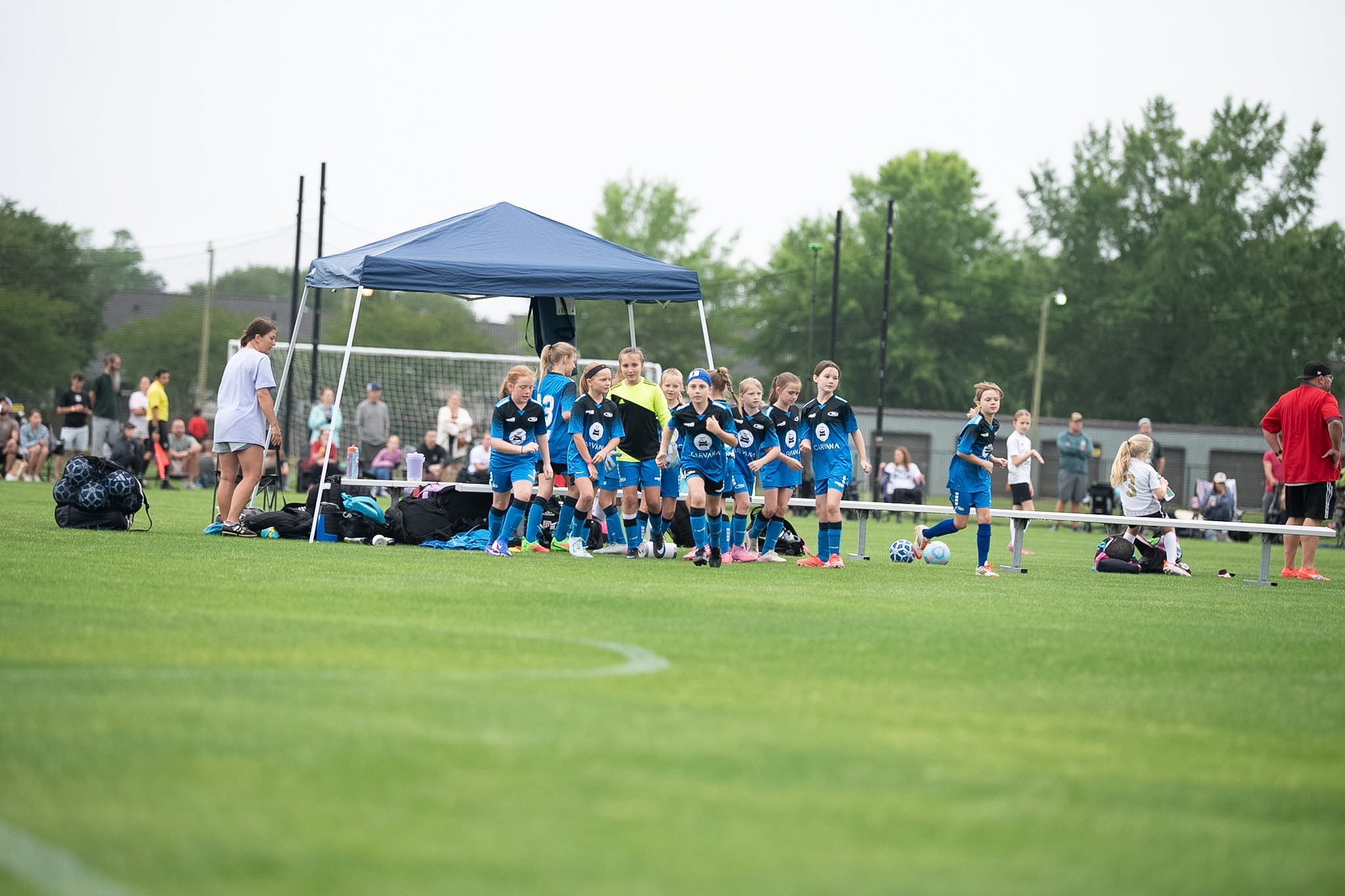 Mississippi Rush team entering the field